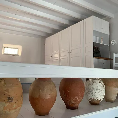 Anna S House In Chora דירה